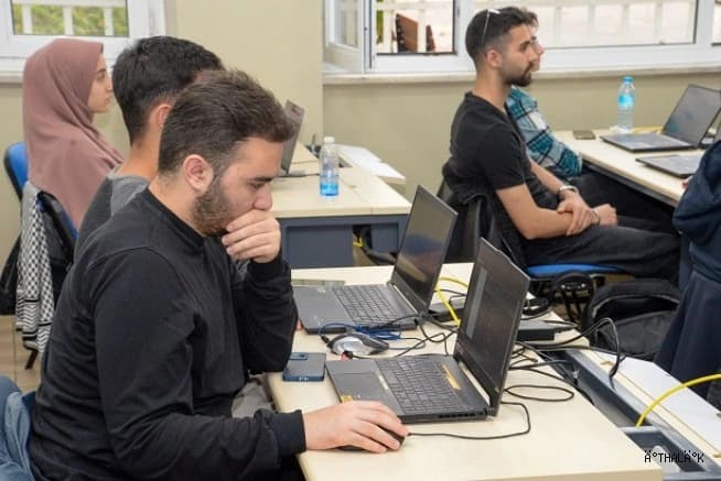 Eyrice Dental Grubu İle Bursa'ya Yeni Diş Hastanesi