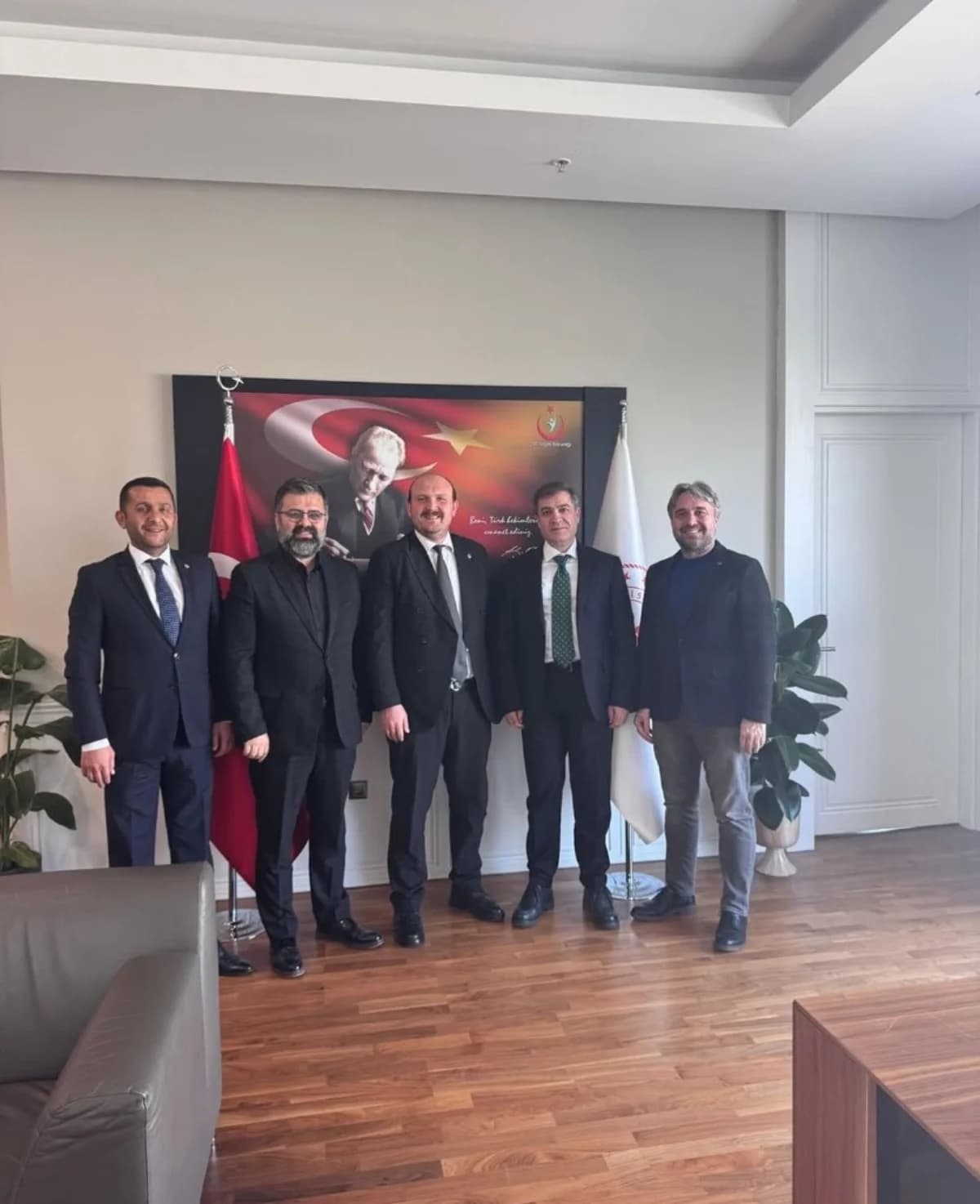 BTSO 60. Meslek Komitesi Heyeti — Bursa Şehir Hastanesi Başhekimi Doç. Dr. Salih Metin Ziyareti